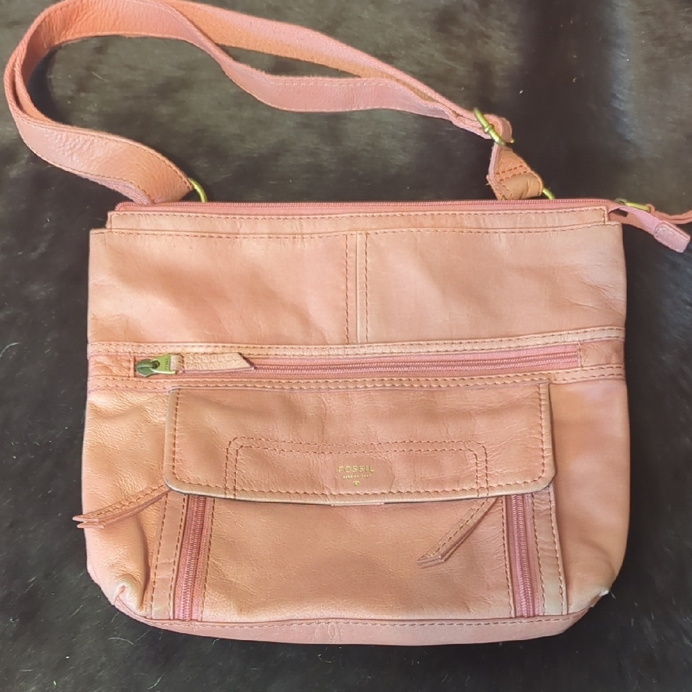 Fossil Pink Crossbody Bag with Adjustable Strap